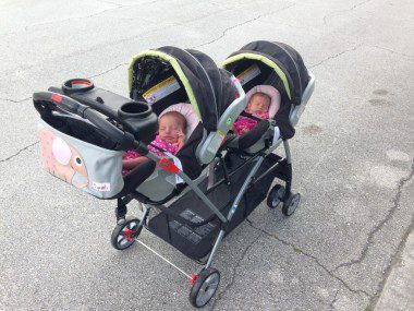 Visser twins_Baby Trend_neighborhood_2