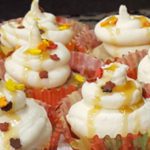 Fall-for-these-Apple-Spice-Caramel-Cupcakes-Pinterest